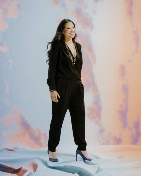 Lisa Sun Inspires Women to Shine in an Inclusive Clothing Line that ...